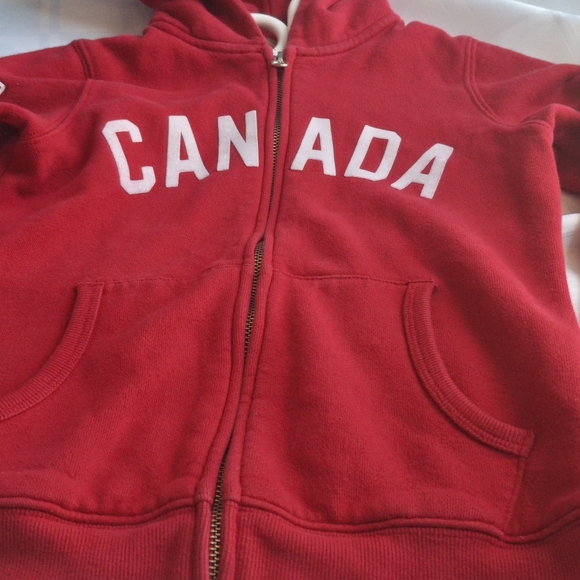 Cozy Red Kids Hoodie with Canada Design - Picture 1 of 8